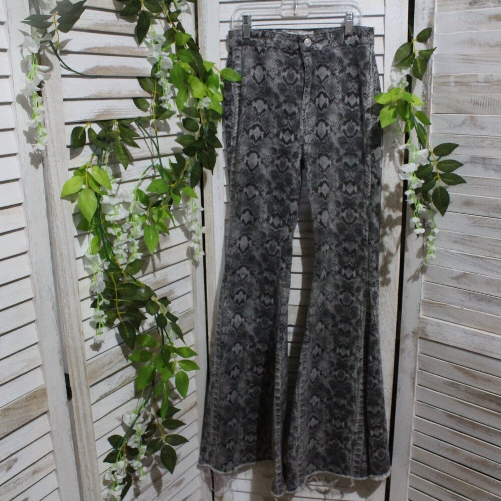 Free People Snake Python Just Float On Bell Botto… - image 7